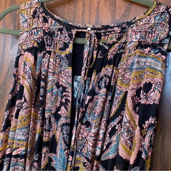 NEW FREE PEOPLE GOLD JUMPSUIT - Picture 5 of 7